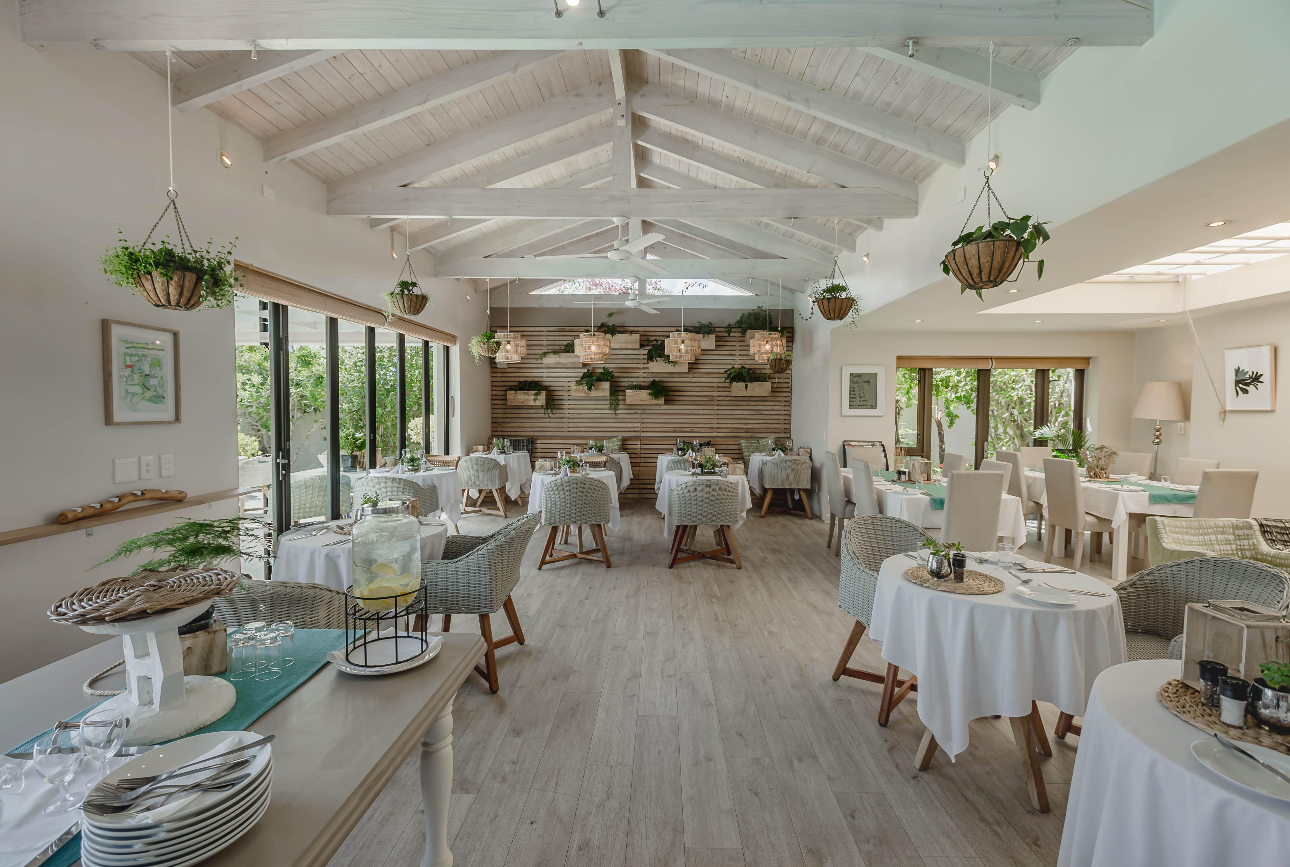 The Robberg Beach Lodge - Lion Roars Hotels & Lodges Плеттенберг-Бей Экстерьер фото