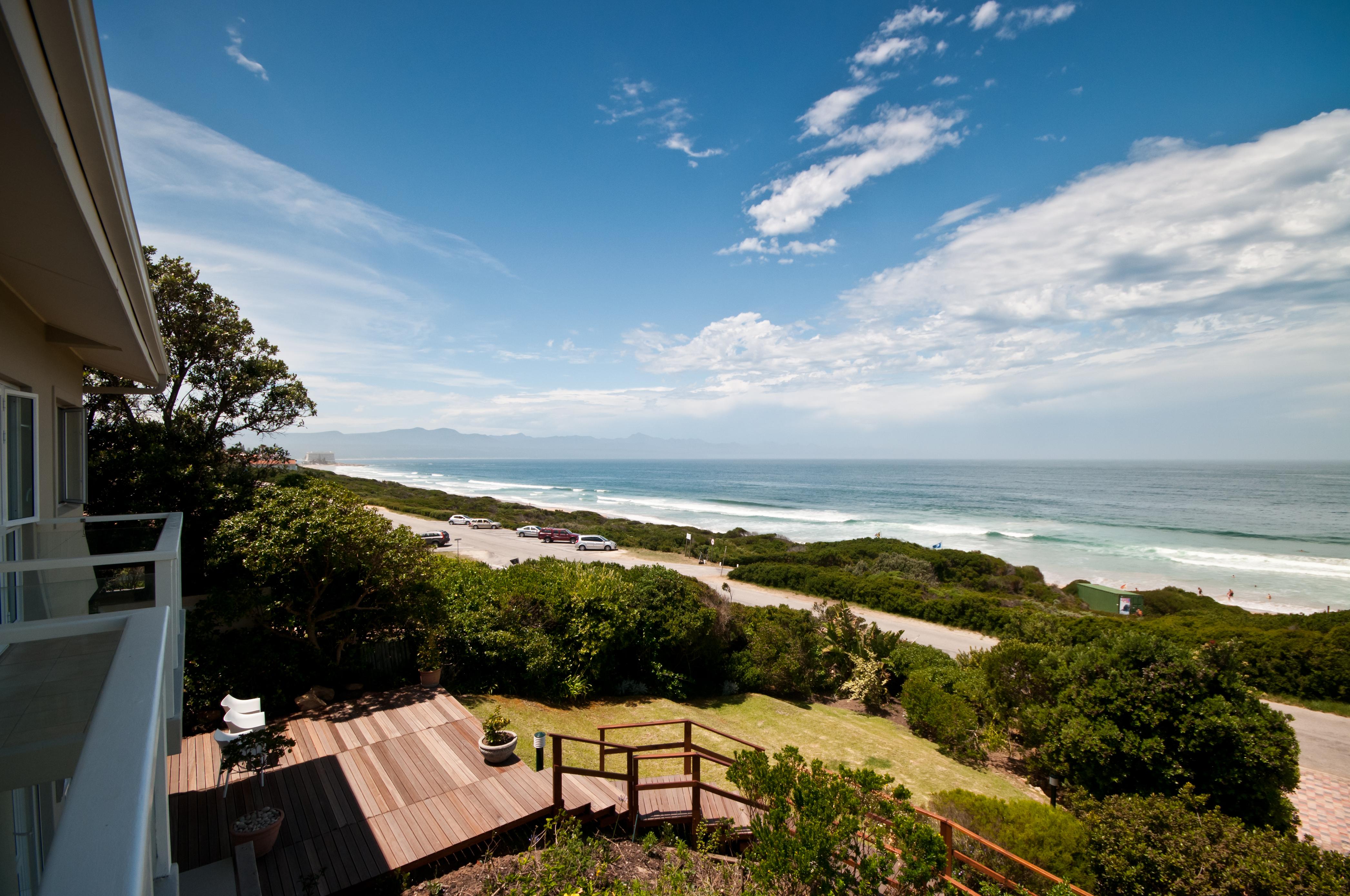 The Robberg Beach Lodge - Lion Roars Hotels & Lodges Плеттенберг-Бей Экстерьер фото