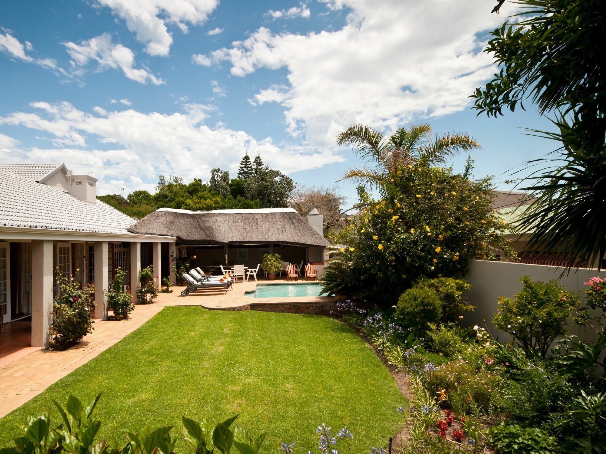The Robberg Beach Lodge - Lion Roars Hotels & Lodges Плеттенберг-Бей Экстерьер фото